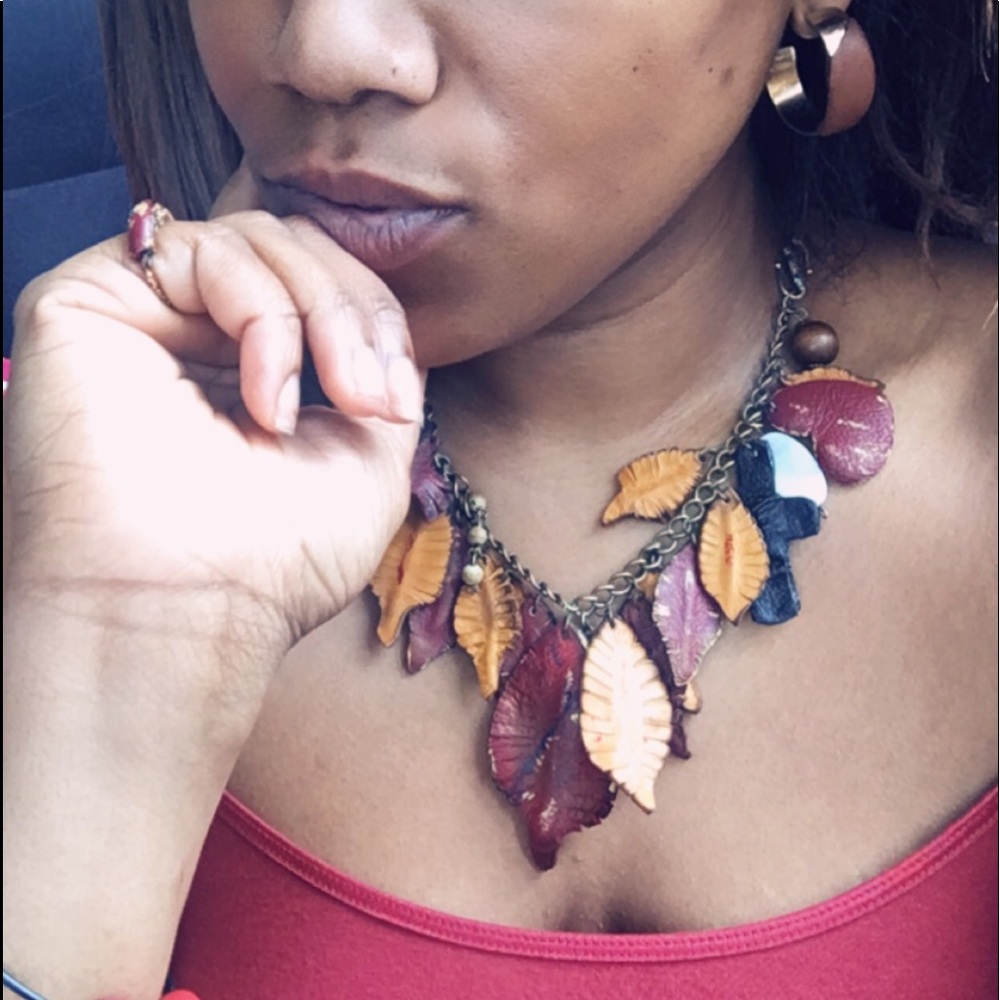 Pandora Leather Leaf Necklace